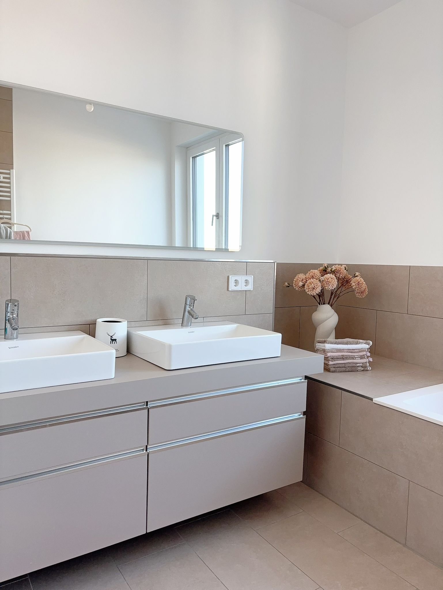 Exklusive Villa in weiß – Design trifft Luxus