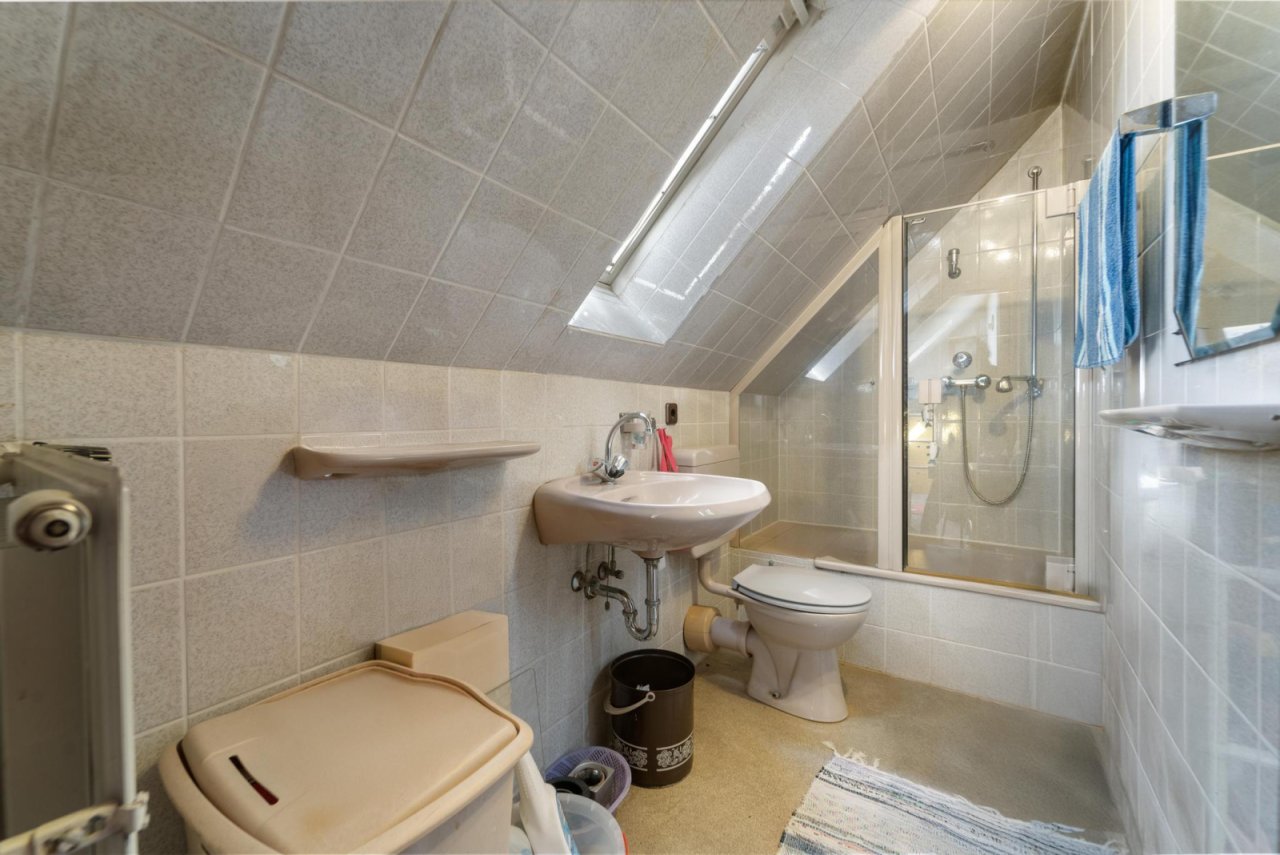 Badezimmer Spitzboden