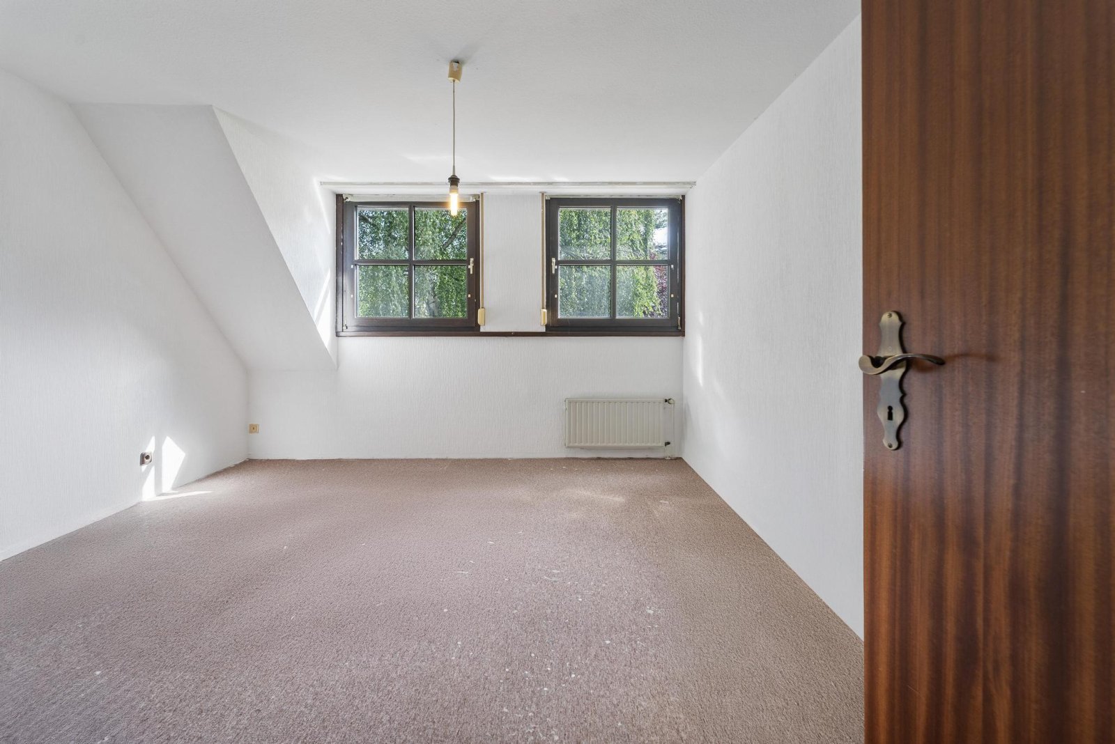 Schlafzimmer (groß), 1. Obergeschoss Schlafzimmer (groß), 1. Obergeschoss