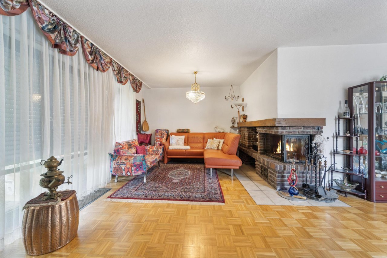 Wohnzimmer mit Sofaecke