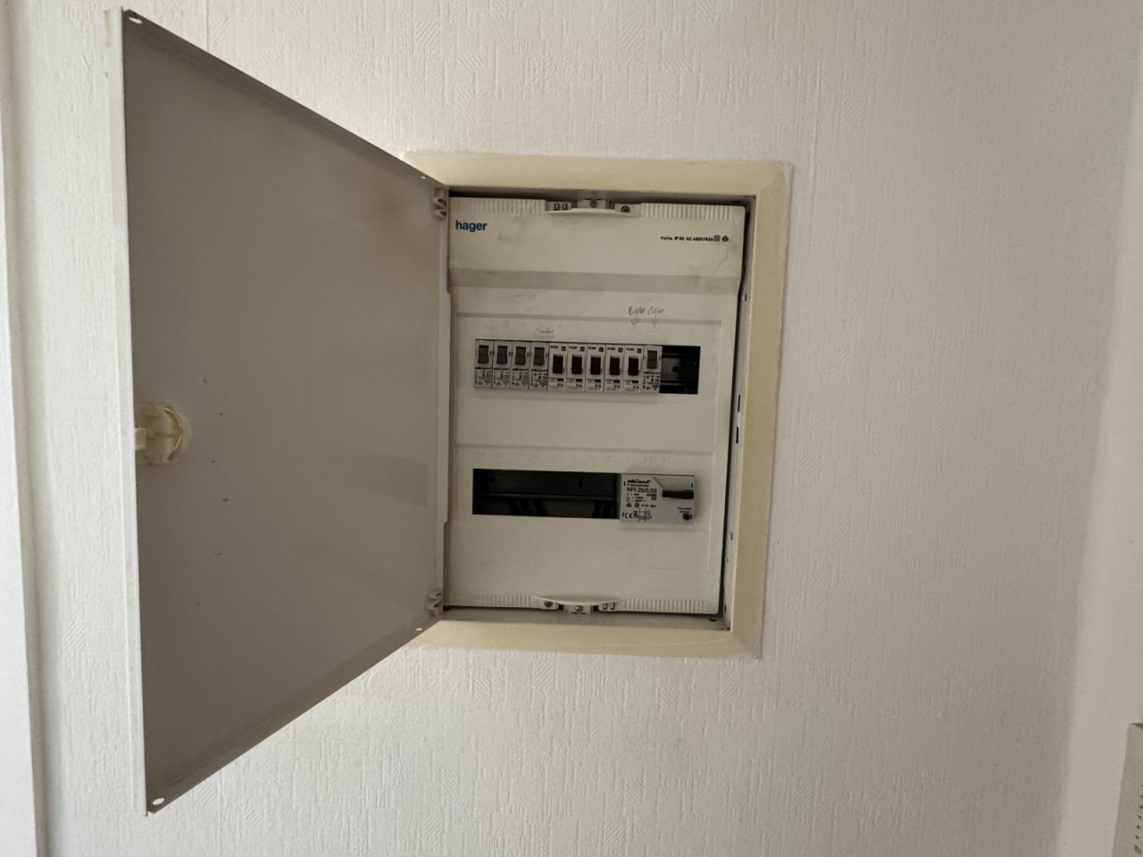  Sicherungskasten (Flur)